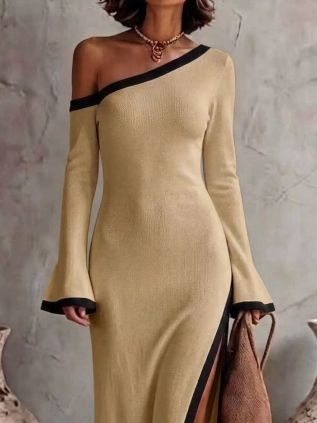 Women's Slit One-Shoulder Contrast Trim Maxi Dress