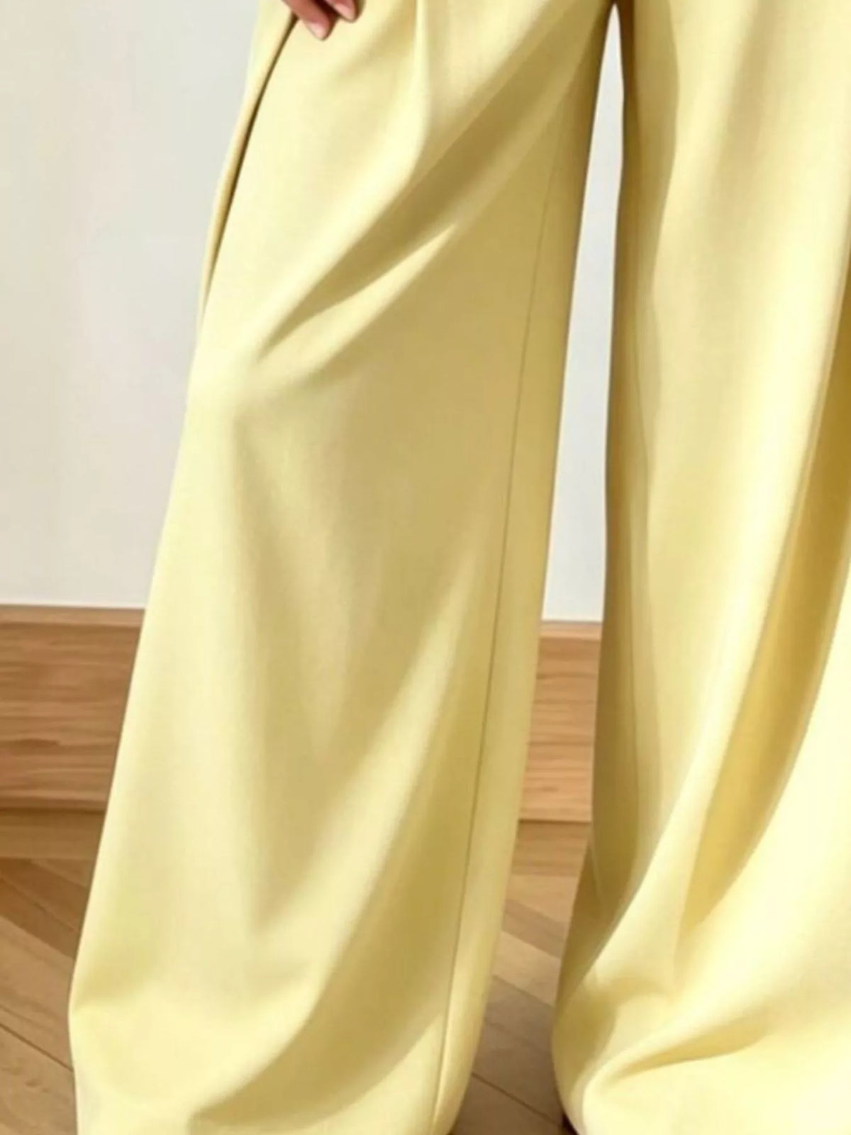Women's High-Waisted Wide-Leg Pants