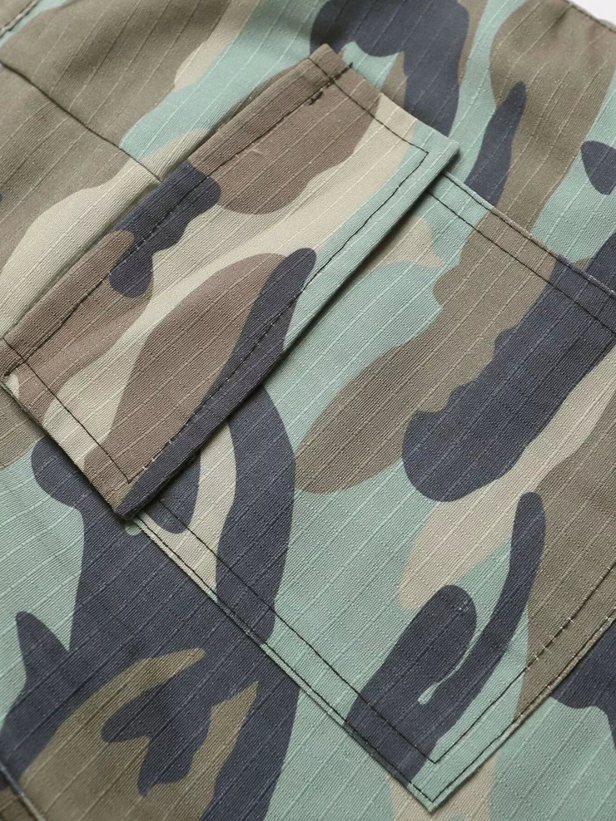 Men's Green Camouflage Men's Star Camouflage Cargo Capris - Green Camouflage