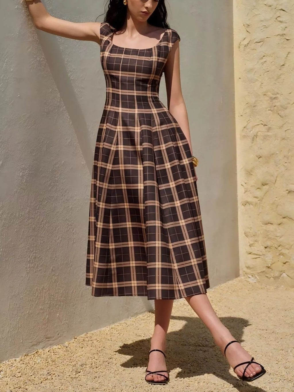 Women's Brown Square Neck Plaid Midi Dress - Brown