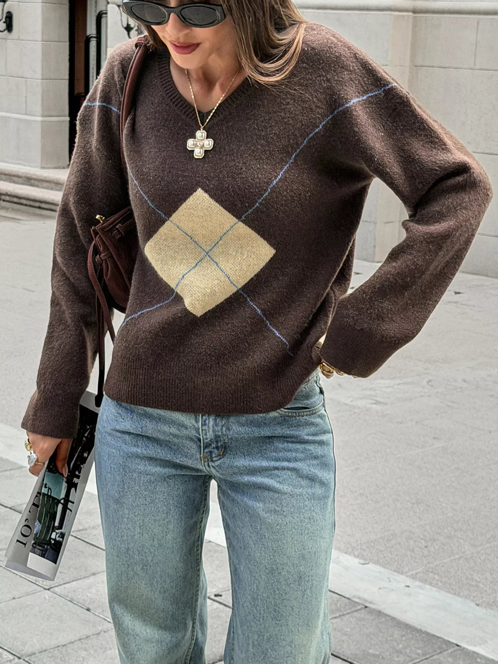 Women's Brown Argyle Pattern V-Neck Knit Sweater - Brown