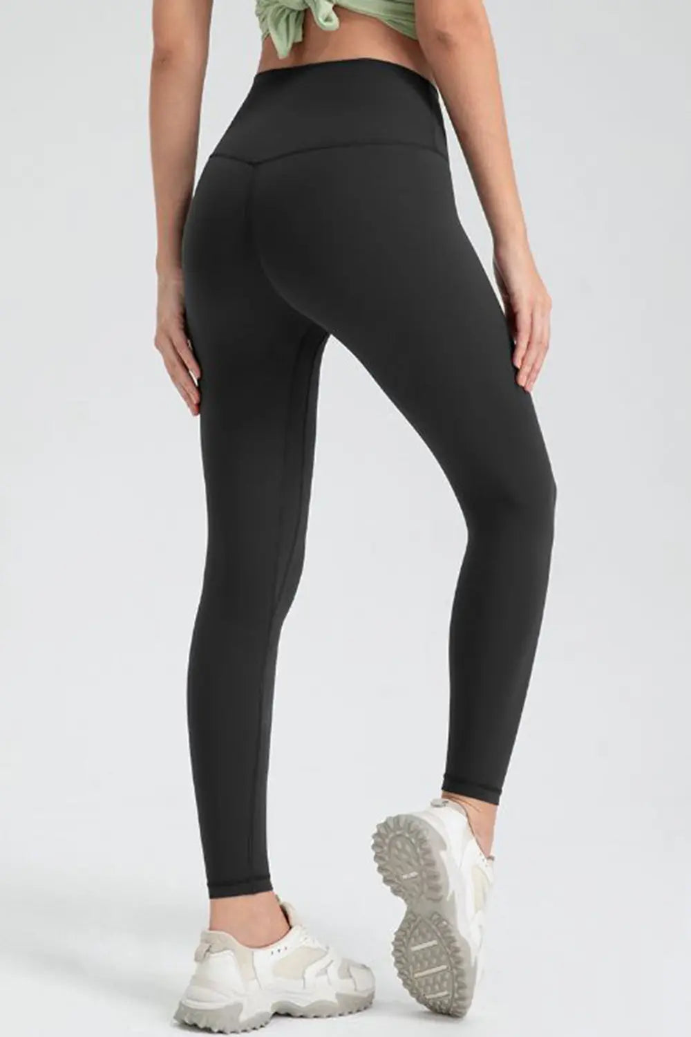 Women's Wide Waistband Slim Fit Active Leggings