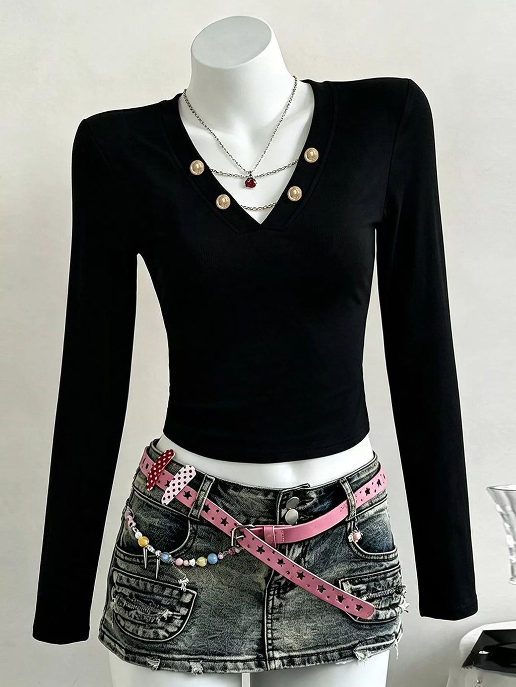 Women's Decorative Pearl Buttons V-Neck Long Sleeve T-Shirt