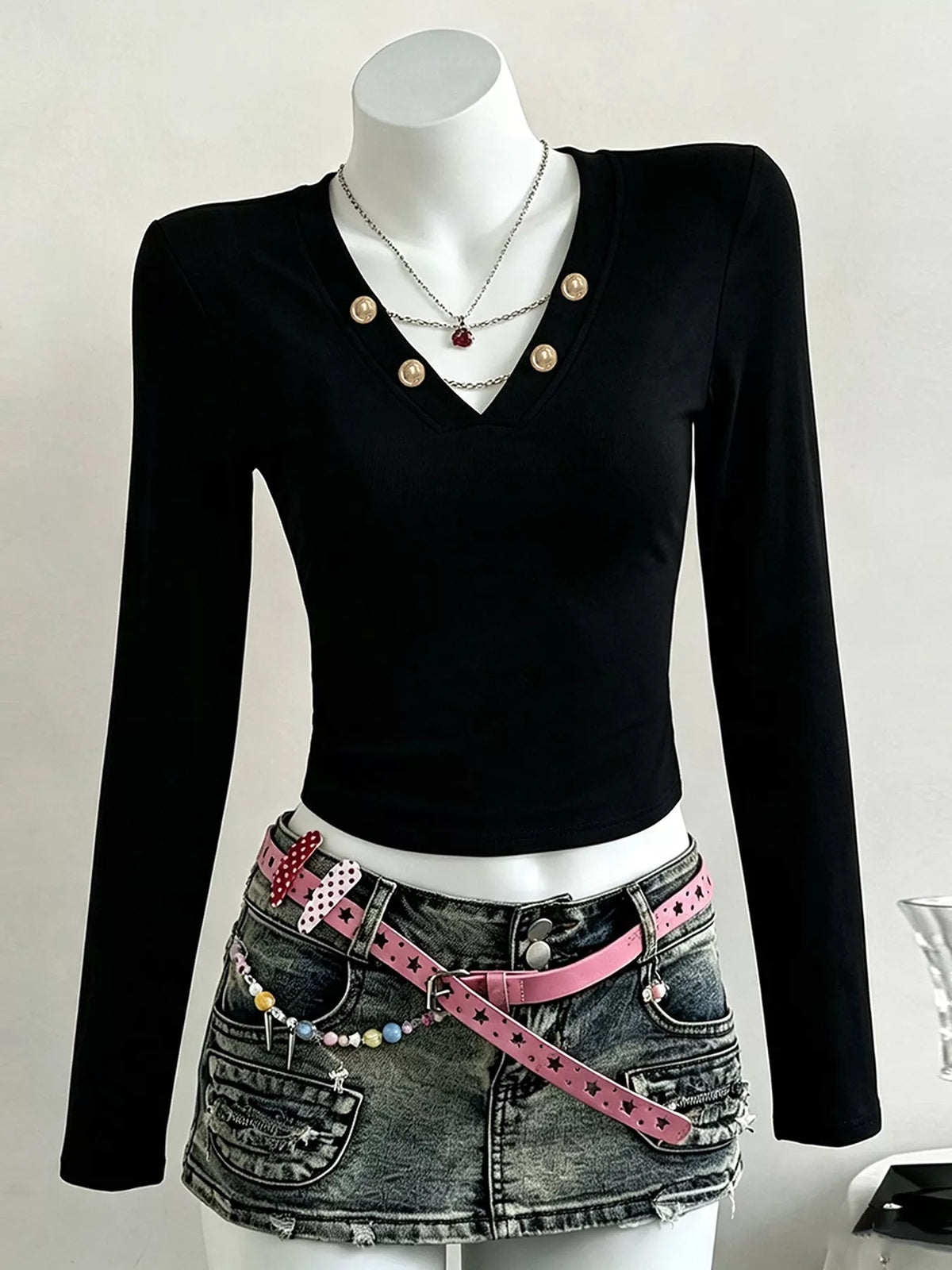 Women's Decorative Pearl Buttons V-Neck Long Sleeve T-Shirt
