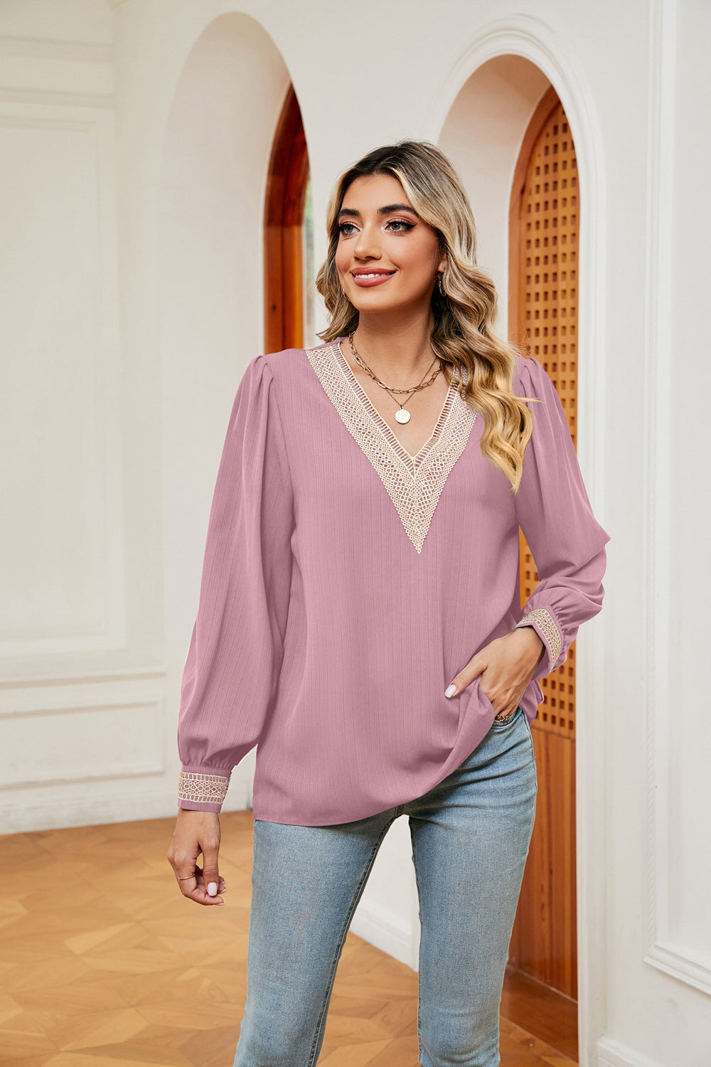 Women's Contrast Puff Sleeve Blouse - Blush Pink