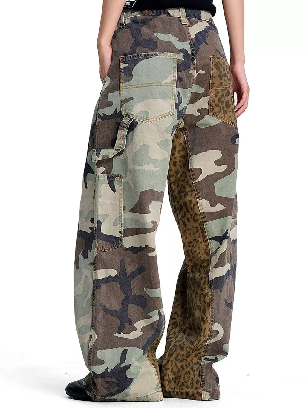 Men's Army Green Men's Camouflage Leopard Patchwork Cargo Pants - Army Green