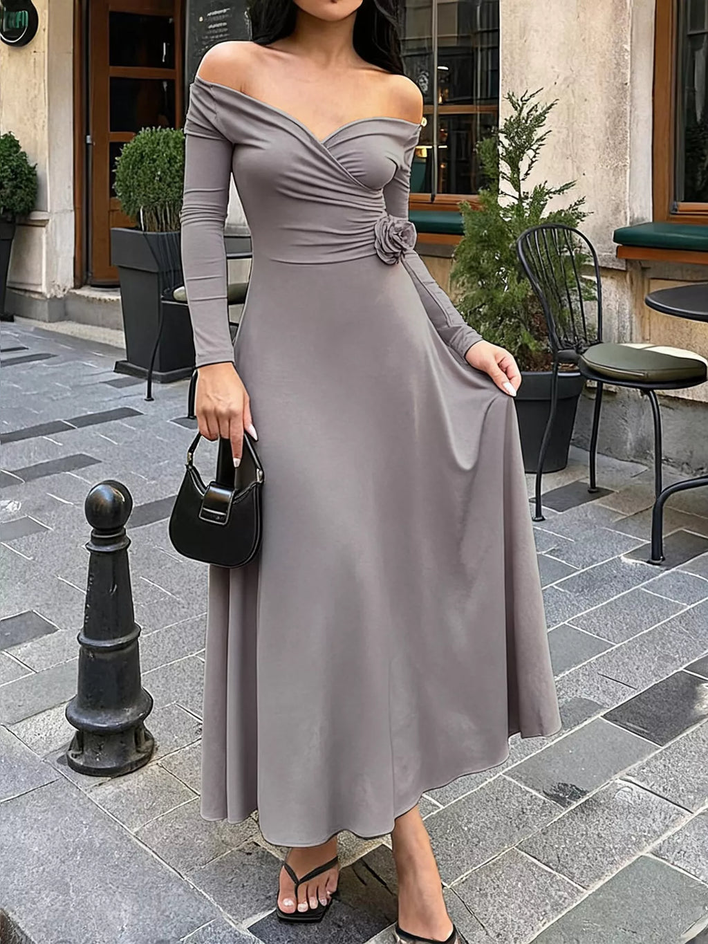 Women's Gray Surplice Long Sleeve Midi Dress - Gray