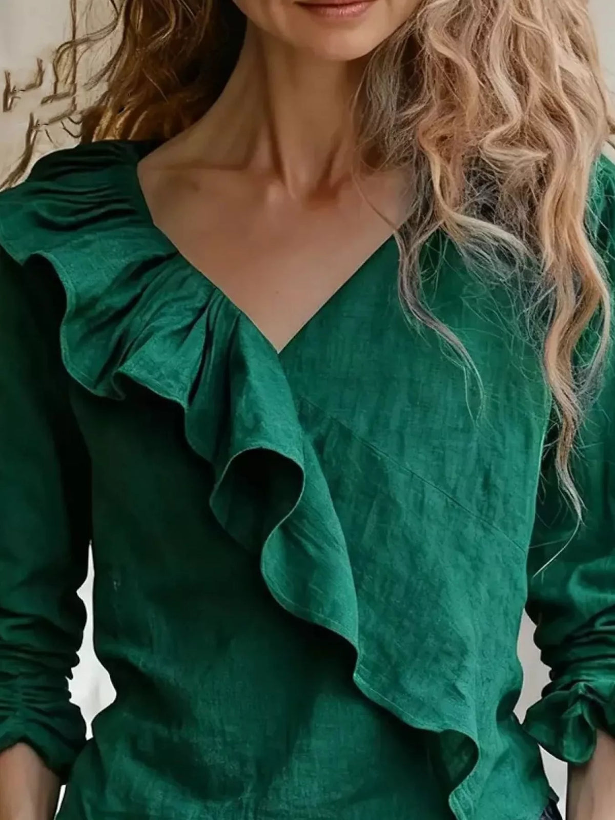 Women's V-Neck Ruffled Long Sleeve Blouse