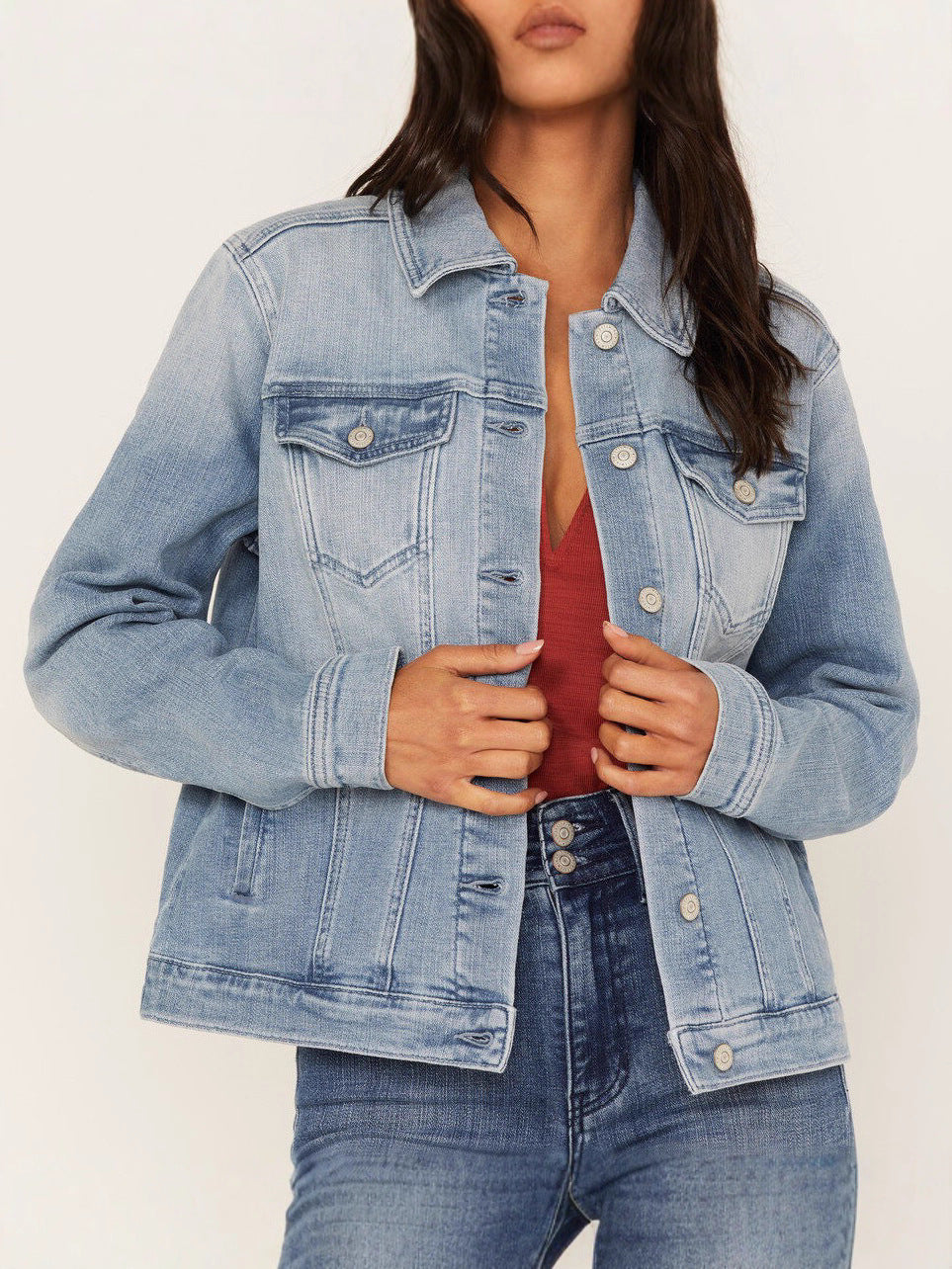 Women's Light blue Classic Light Wash Relaxed Denim Jacket - Light blue