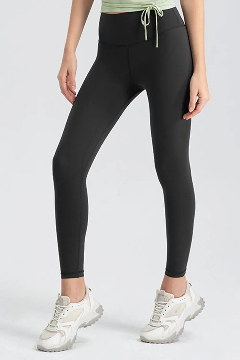 Women's Wide Waistband Slim Fit Active Leggings